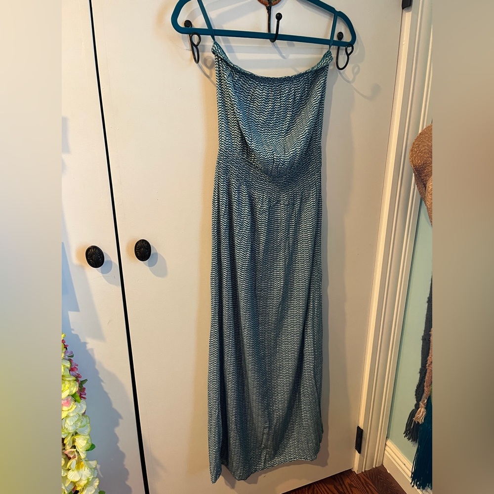 GAP Teal and White Chevron Maxi Dress